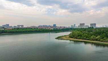 Nanhu Park 'ın Changchun, Çin' deki manzarası