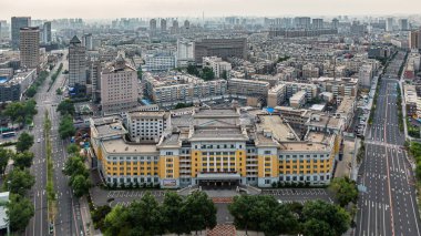 Changchun, Çin 'deki Halkın Meydanı manzarası