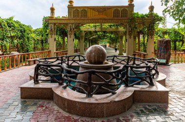 Turpan, Xinjiang, Çin 'deki Karez Sahnesi