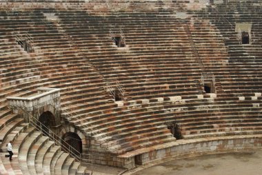 Roma arena oturma