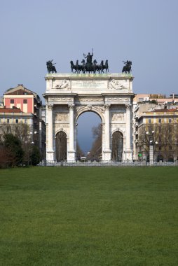 Barış, milan Arch