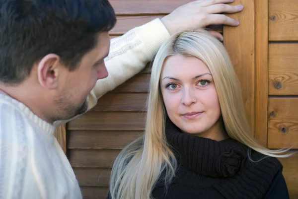 Young couple — Stock Photo, Image