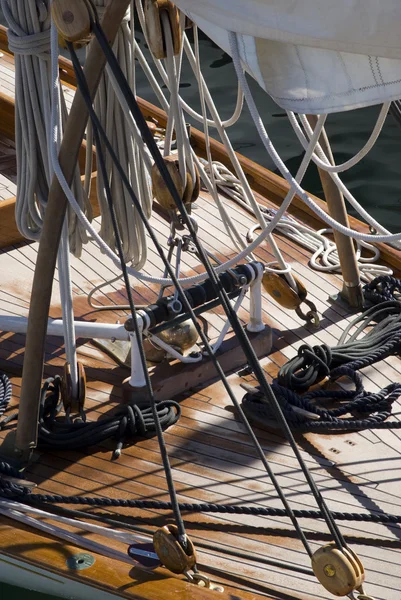 Details zum Segelboot — Stockfoto