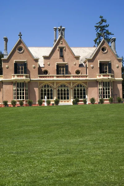 Villa serra pinelli, İtalya