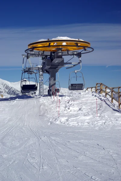 Ski lift — Stock Photo, Image