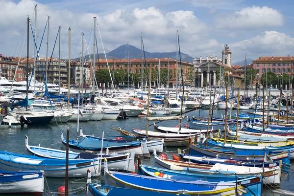 Hafen der schönen, französischen Riviera — Stockfoto