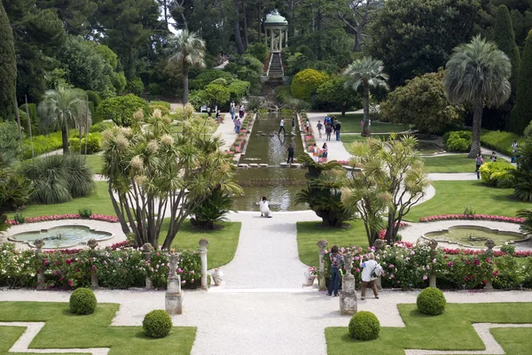 Garten in der Villa ephrussi de rothschild — Stockfoto