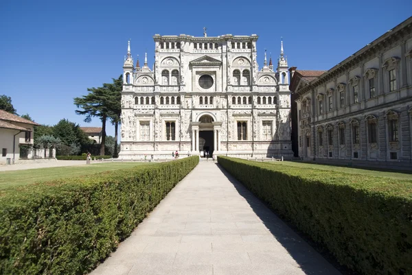 Certosa di Pavia. Monasterio italiano — Foto de Stock