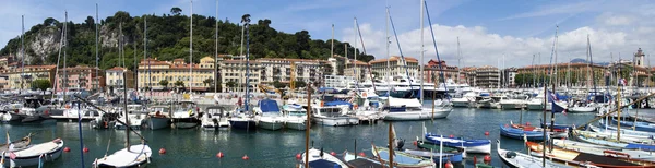 Port w Nicei, Francja — Zdjęcie stockowe