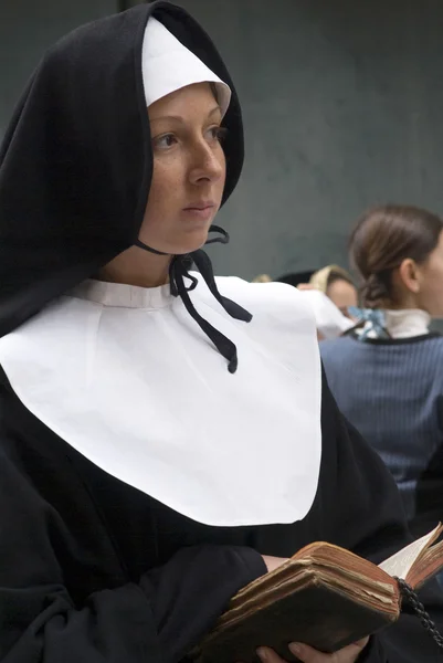 Participant of medieval costume party — Stock Photo, Image