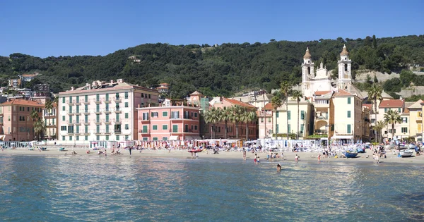 Laigueglia, Italiaanse riviera — Stockfoto