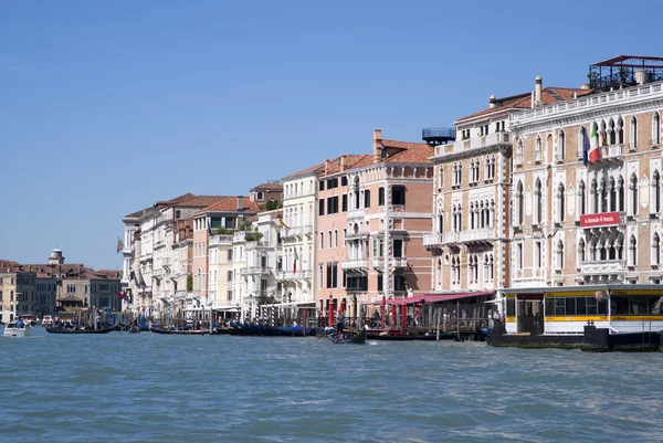 ヴェネツィアの大運河は — ストック写真