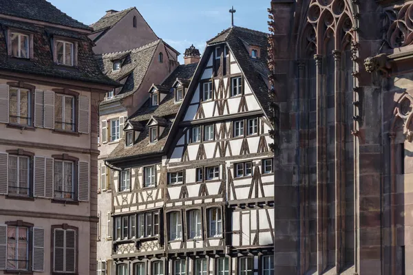 Stare Domy Strasburgu Katedra Matki Boskiej Alzacja Francja — Zdjęcie stockowe