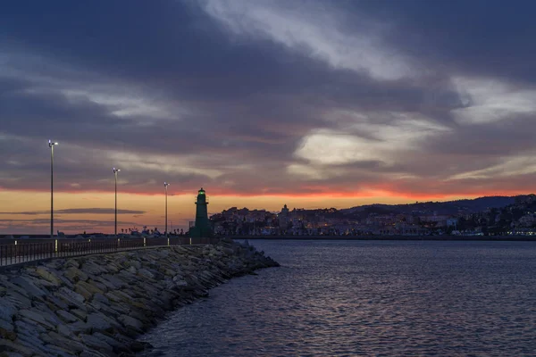 Dramatic Colorful Clouds Sunset Cityscape Silhouette Imperia Liguria Italy —  Fotos de Stock