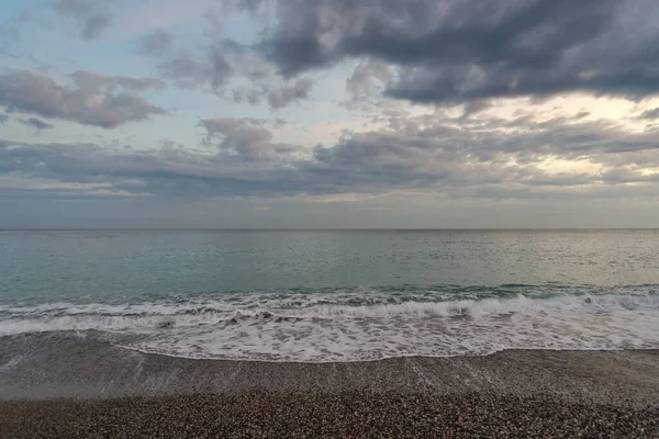 Kumulus Moln Svävar Över Liguriska Havet Italien — Stockfoto