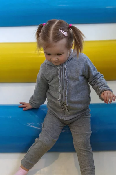 Child Girl Climbing Ramp Soft Play Centre — Photo
