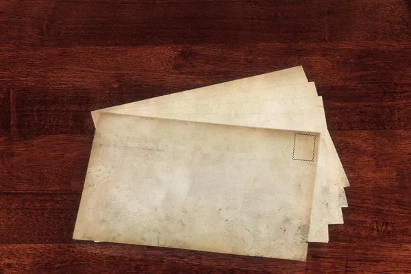 Envelopes desgastados — Fotografia de Stock