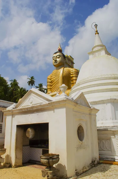 Buddha Temple in Sri Lanka — Stock Photo, Image