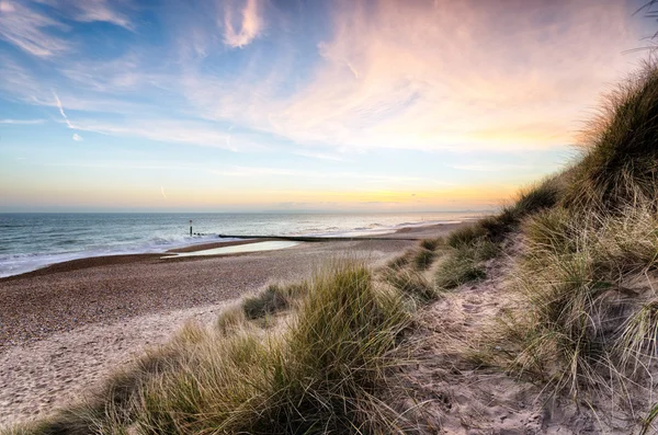 Coucher de soleil dans les dunes — Photo