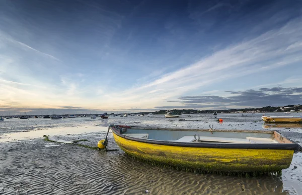 Barco amarillo — Foto de Stock