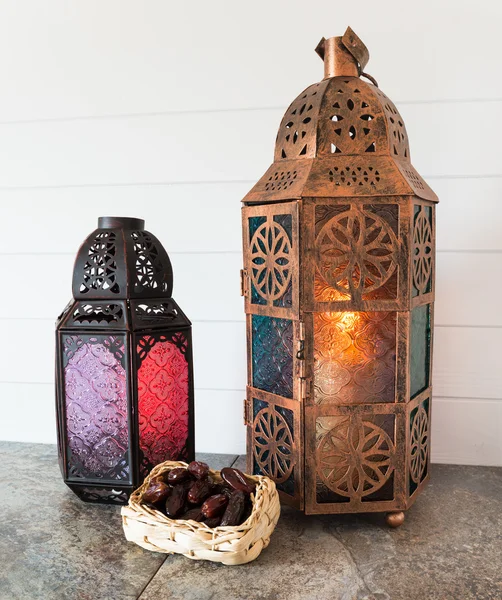 Bronze Lanterns with Dates — Stock Photo, Image