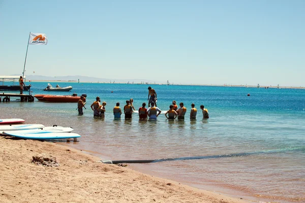 Surf schoolstudenten — Stockfoto