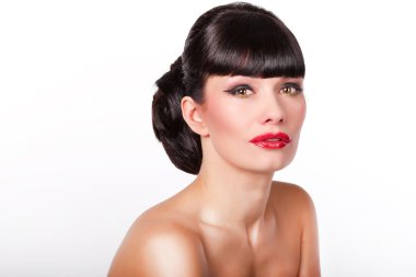 güzel model kırmızı dudaklar
