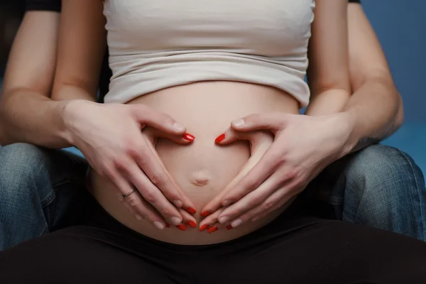 Pregnant couple — Stock Photo, Image