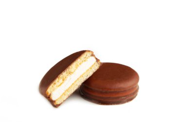 Çikolatalı çikolatalı aperatifler beyaza izole edilmiş. Üst görünüm