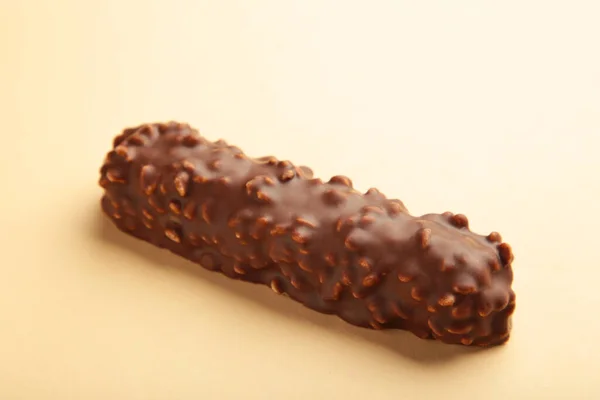 Chocoladereep Beige Achtergrond Bovenaanzicht — Stockfoto