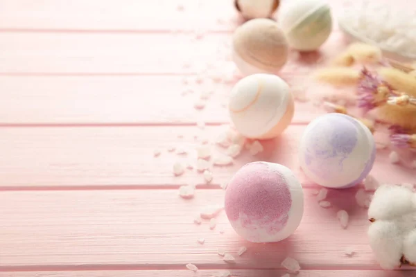 Composition Bath Bombs Sea Salt Dry Flowers Pink Background Top — Stock Photo, Image