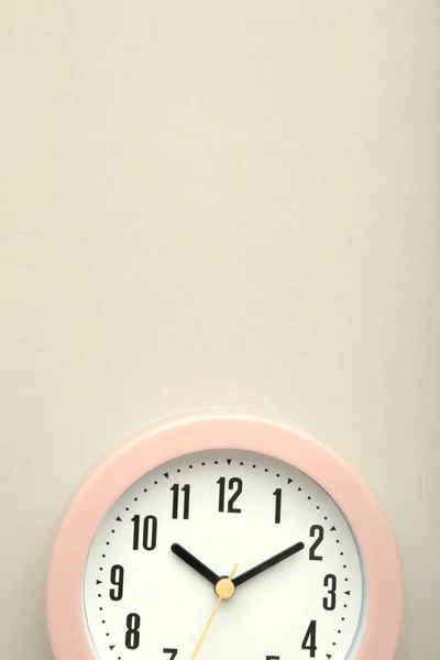 Pink Clock Grey Background Top View Macro — Stock Photo, Image