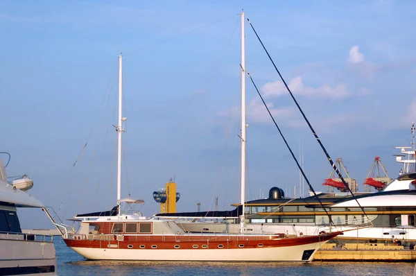 Vacker yacht — Stockfoto