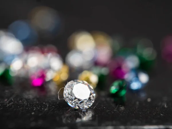 Close Tiro Grupo Multi Cores Diamante Fundo Preto — Fotografia de Stock