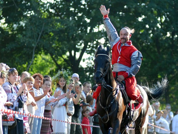 Традиционный украинский фестиваль в Мамаевой Слободе
