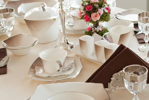 Table set for a wedding dinner — Stock Photo, Image