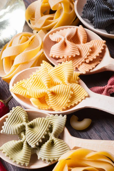 Färgglad pasta — Stockfoto