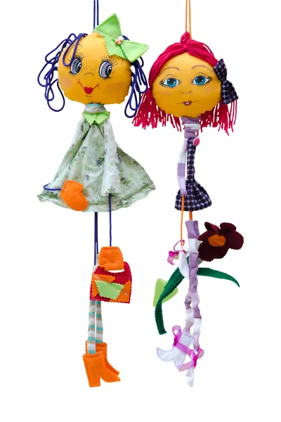 Handgemaakte poppen speelgoed geïsoleerde dunne vrolijke meisjes in korte fashio — Stockfoto