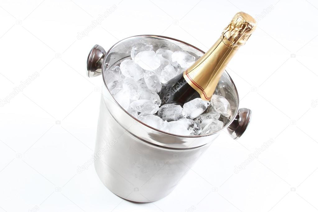 Champagne flutes and ice bucket Stock Photo by ©LarioTus 32759415