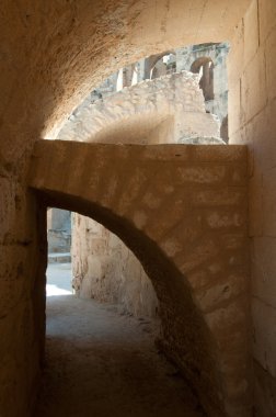 kemerli Roma Tiyatrosu