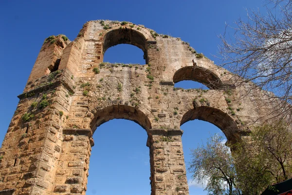 Oude aquaduct — Stockfoto