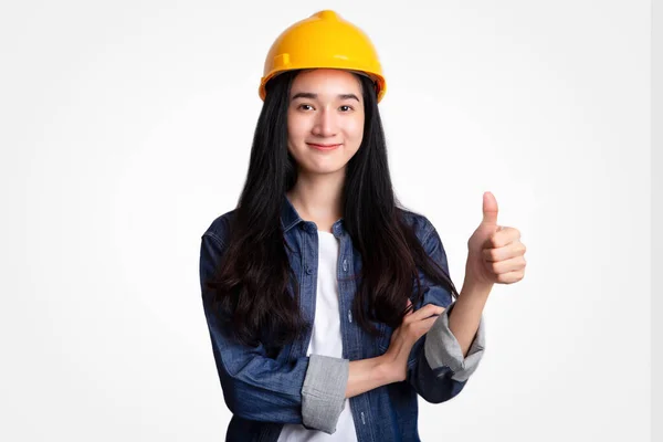 Portret Vrouw Ingenieur Met Gele Veiligheidshelm Geïsoleerd Witte Achtergrond — Stockfoto