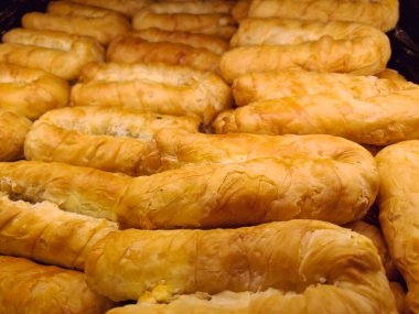 Geleneksel Bulgar Cheese Phyllo Pastası Fırında