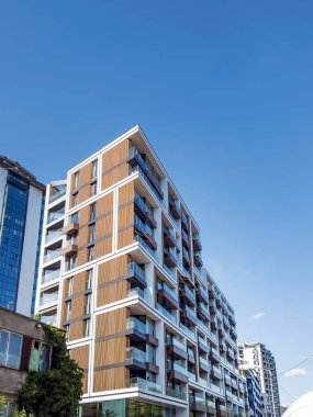 BULGARIA, SOFIA: 15 Eylül 2021 - Sofya, Bulgaristan 'daki Modern Konut Konutları Kompleksi Apartmanı 