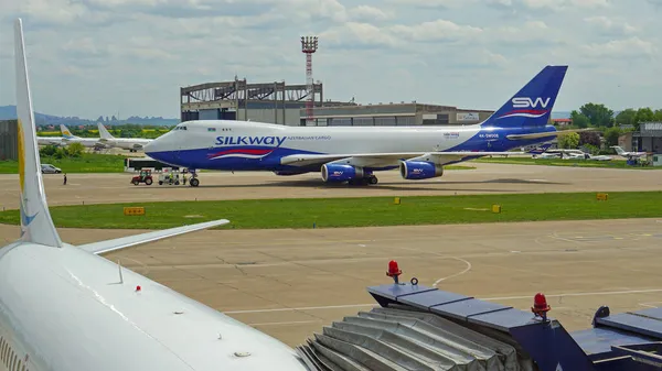 Βελιγράδι Σερβία Μαΐου 2015 Μεταξόνιο Αζερμπαϊτζάν Jumbo Jet Airplane Boeing — Φωτογραφία Αρχείου
