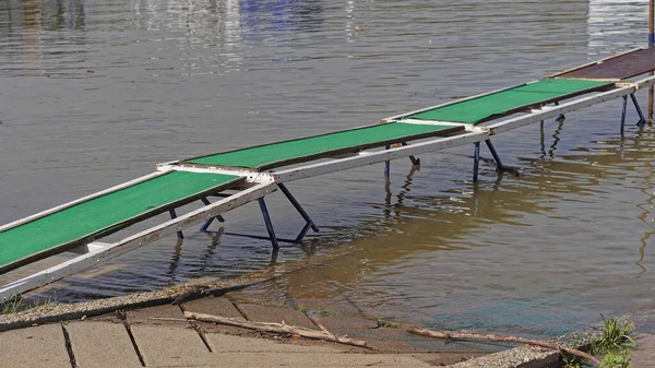 Temporary Walkaway Bridge Pedestrians Floods — Fotografia de Stock