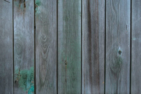 色あせた塗料で古い木製の壁 — ストック写真