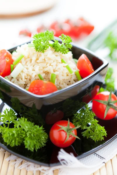 Boiled rice with fresh cherry tomatoes — Stock Photo, Image