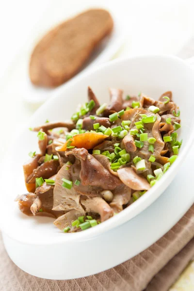 Fried mushrooms in a white bowl - oyster — Stock Photo, Image