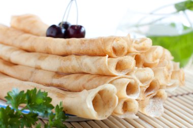 Altın tatlı krep. maslenitsa geldi